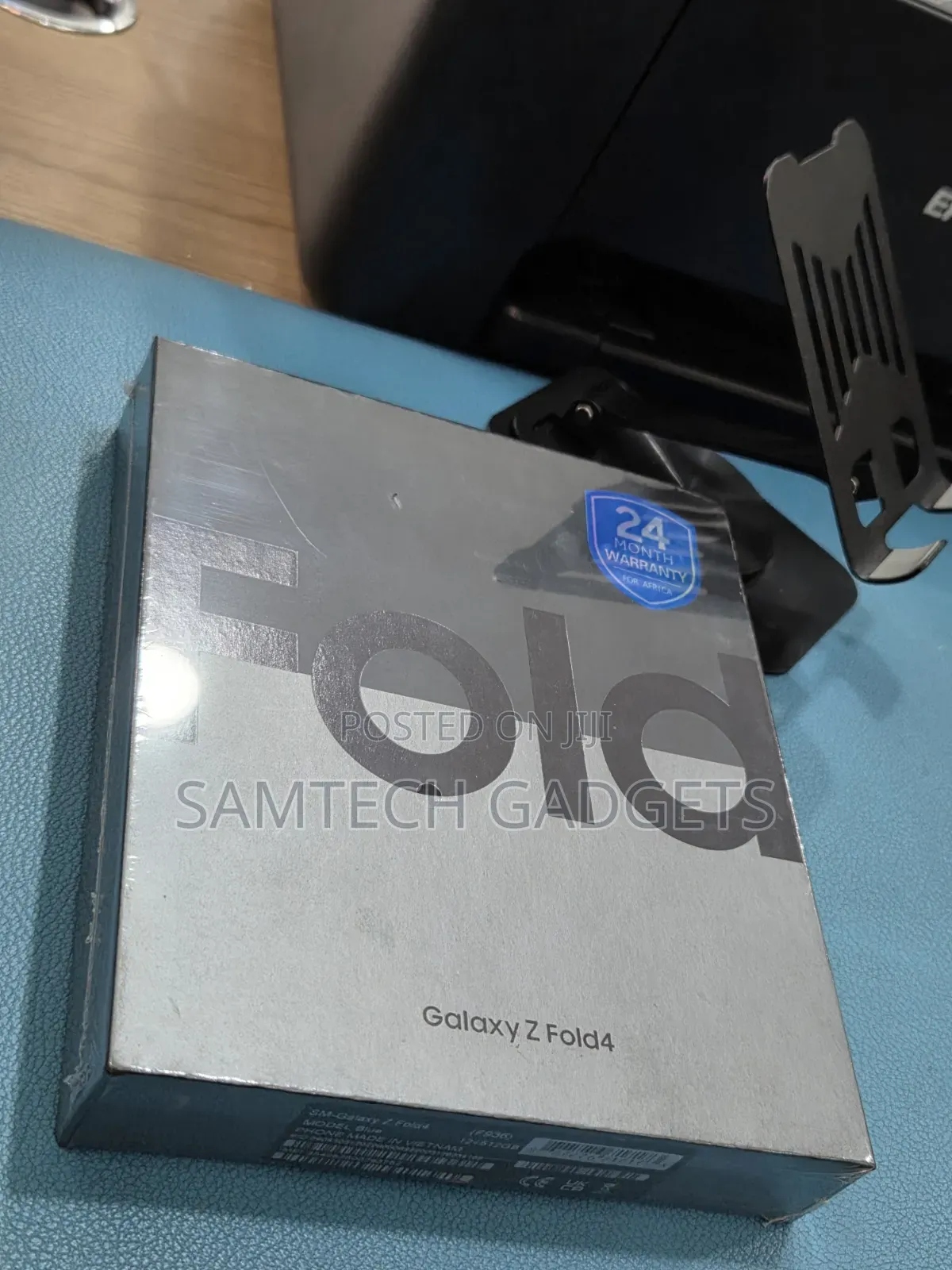 New Samsung Galaxy Z Fold4 512 GB Black