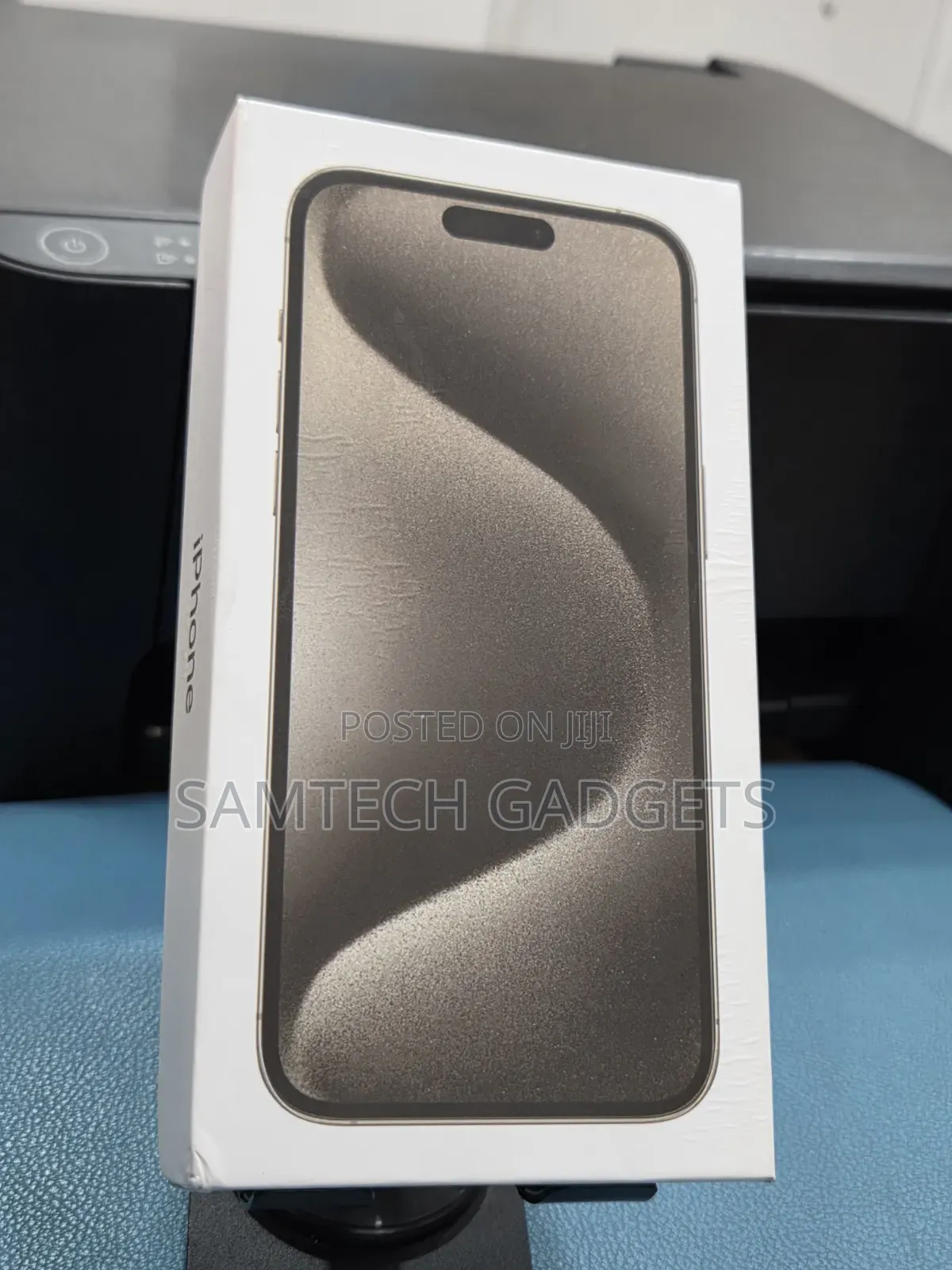 New Apple iPhone 15 Pro Max 256 GB Black