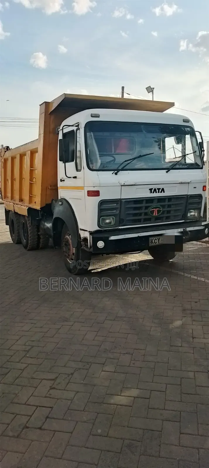 Tata Very Clean Unit 3.2m. 
Direct Transfer.
