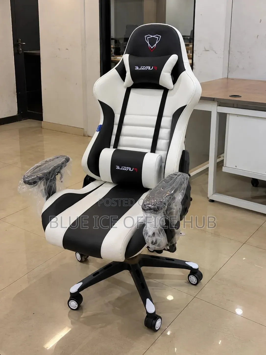 Gaming Chair High Back Ergonomic Reclining Office Chair.