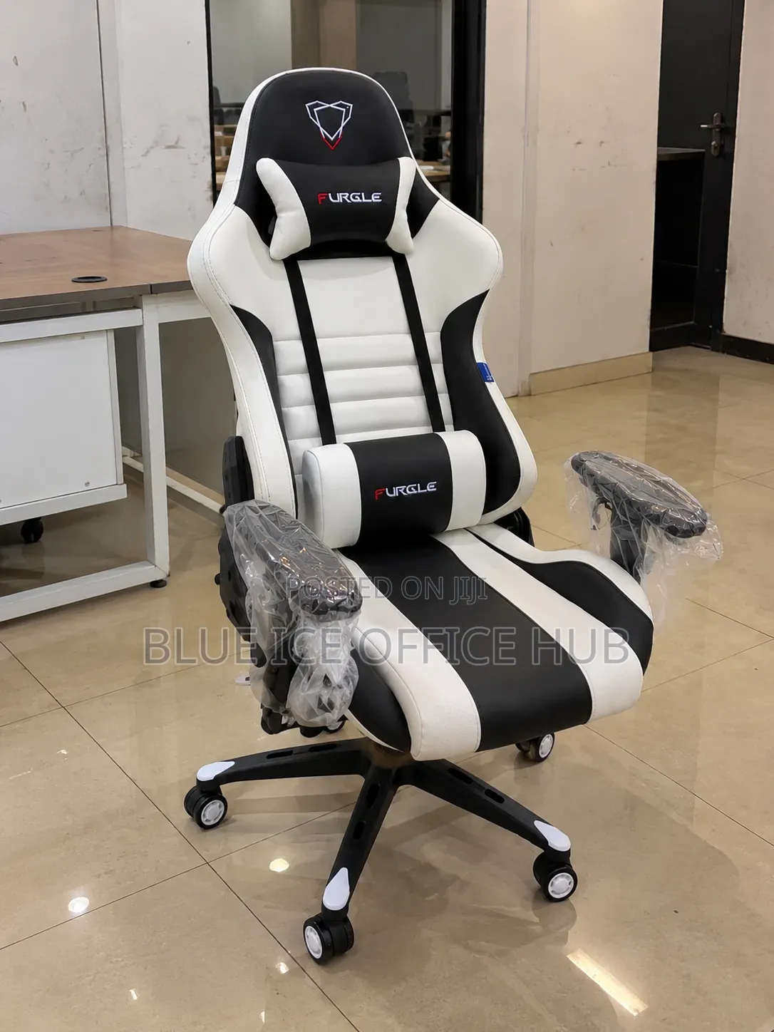 Gaming Chair High Back Ergonomic Reclining Office Chair.