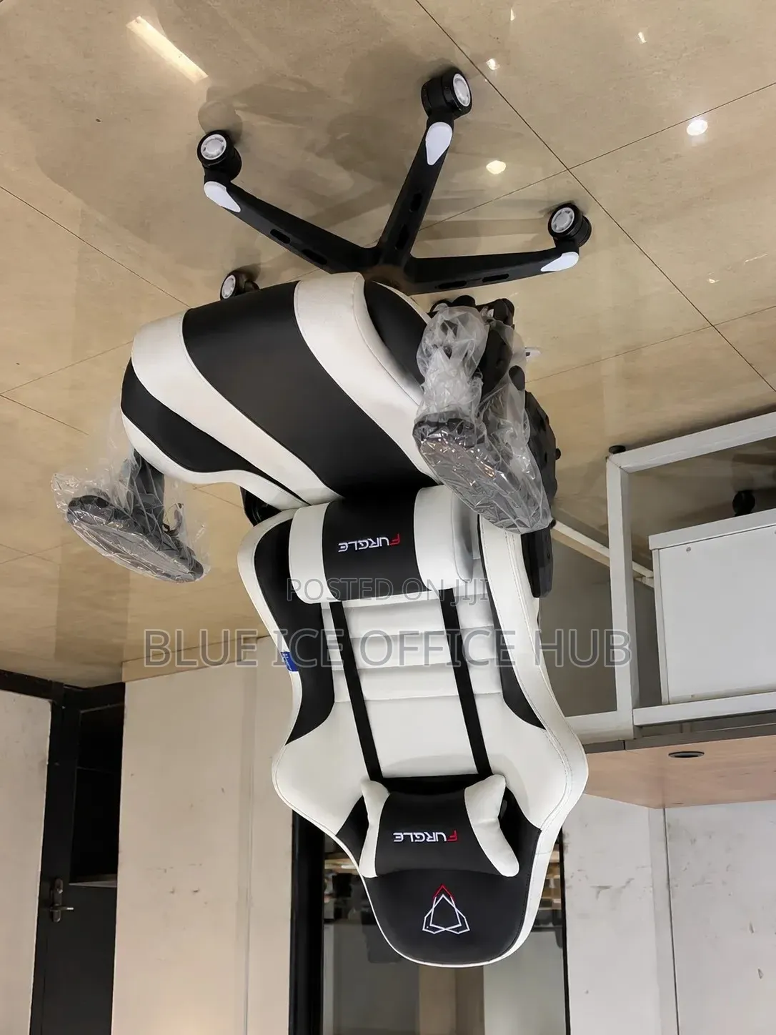 Gaming Chair High Back Ergonomic Reclining Office Chair.