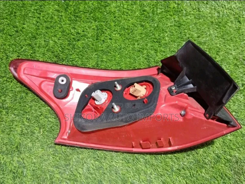 Tail Light Lh Mitsubishi Galant Fortis 2010