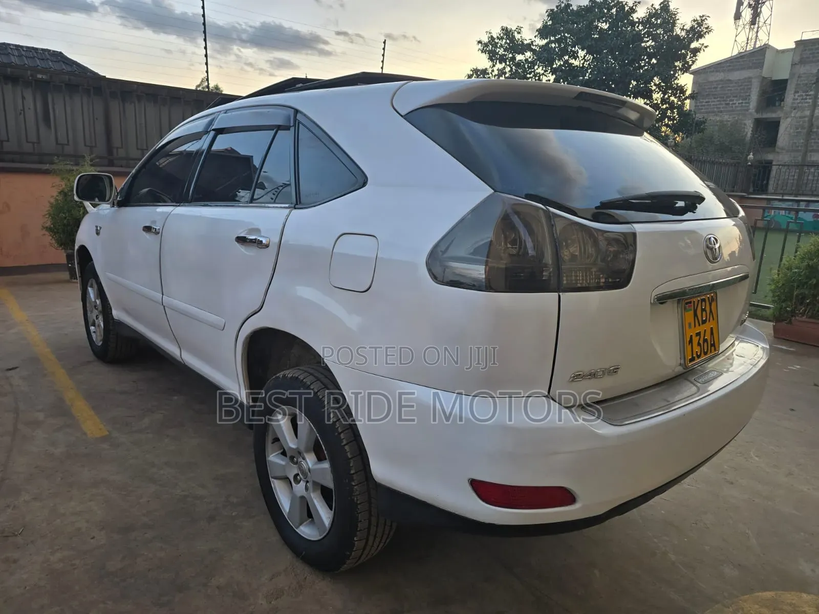 Toyota Harrier 2.4 2006 White