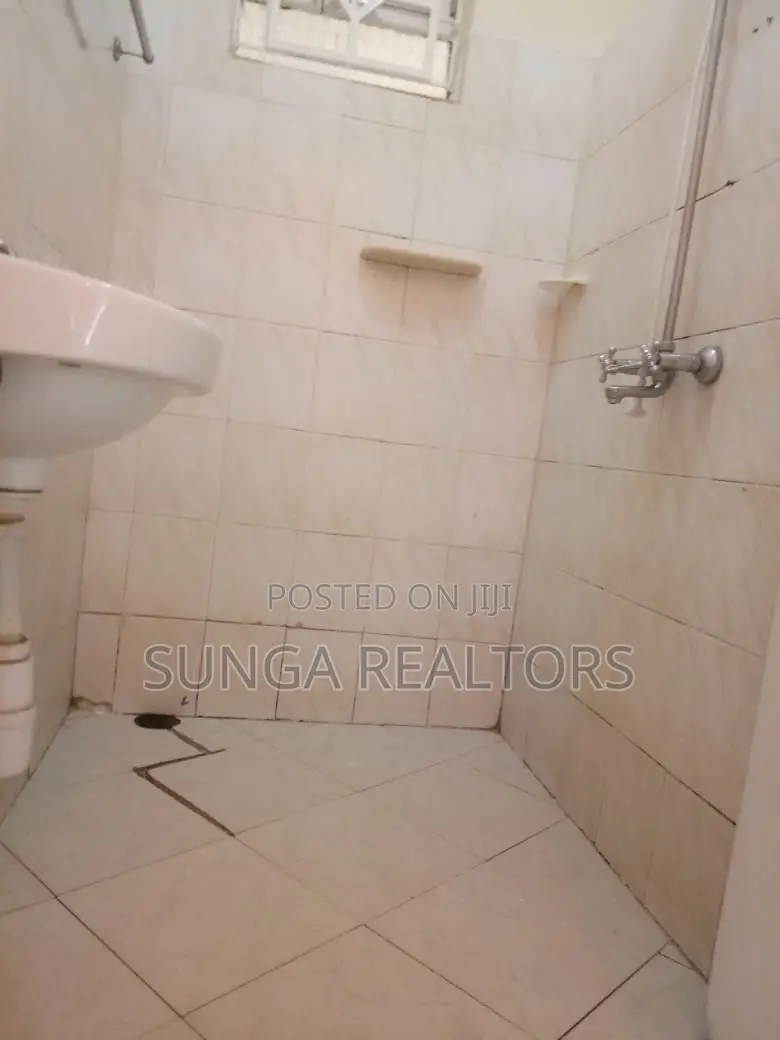 3bdrm Townhouse/Terrace in South C for sale