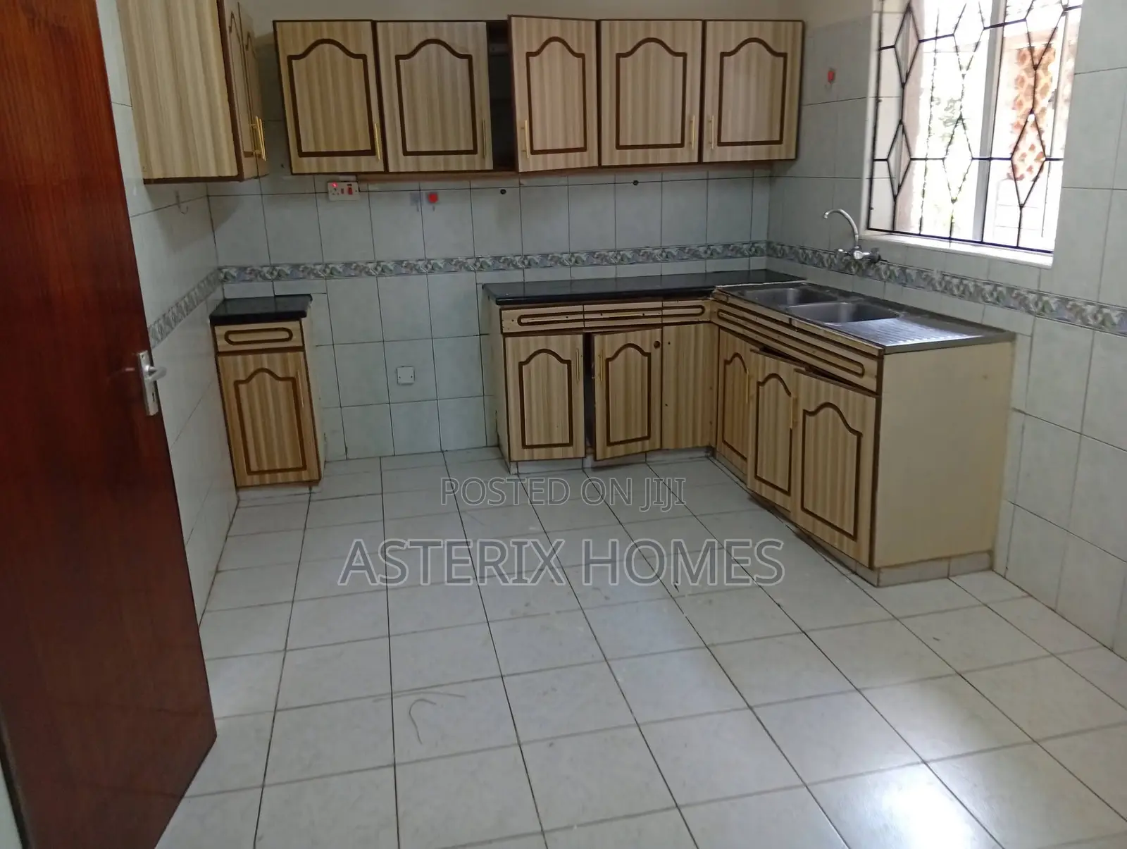 3bdrm Apartment in Raphta Road Area for rent