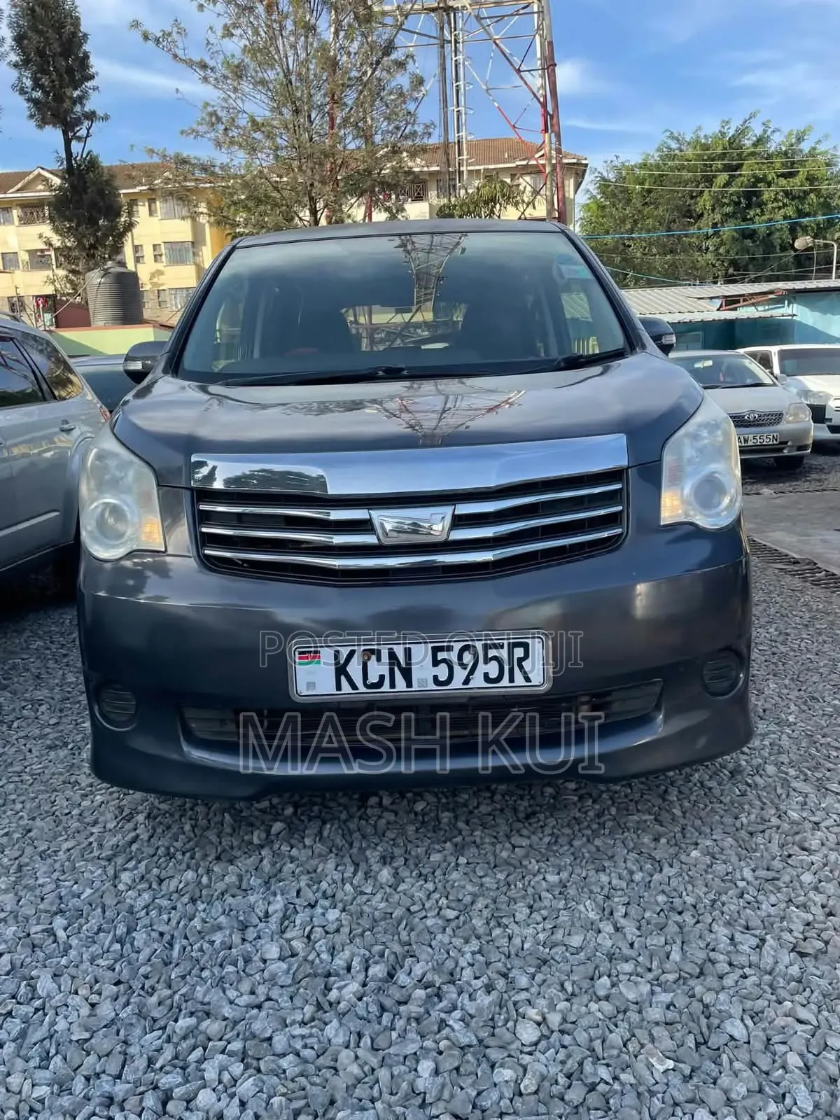 Toyota Noah 2010 Gray