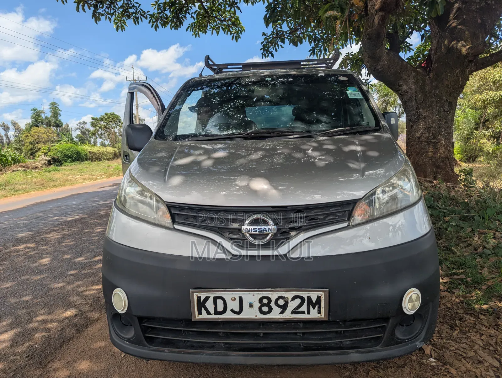 Nissan NV350 2015 Gray