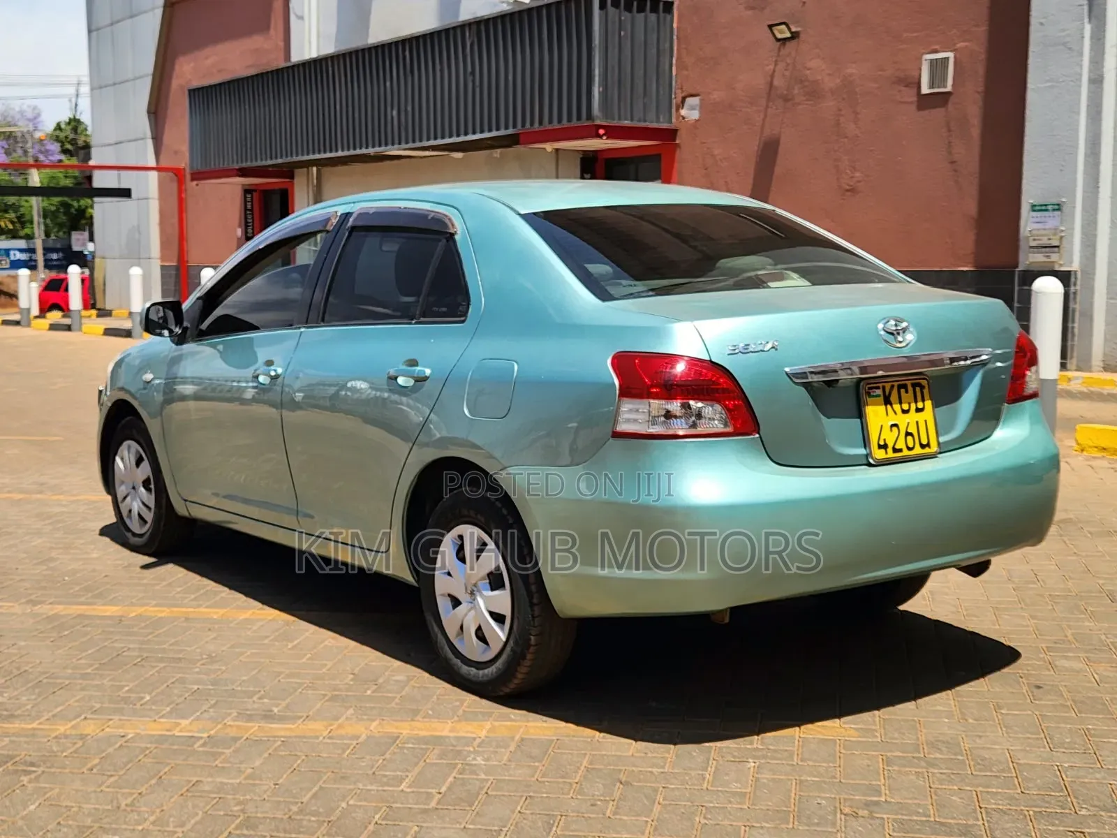 Toyota Belta 2008 Silver