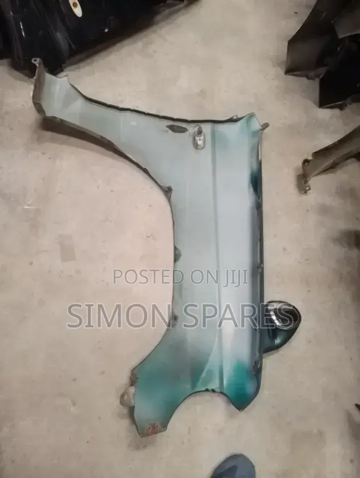 Fender Lh Mitsubishi Pajero Mini H56a