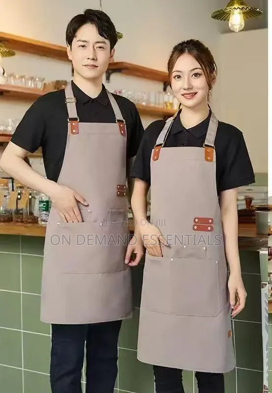 Chef Apron With Pockets and Leather Straps