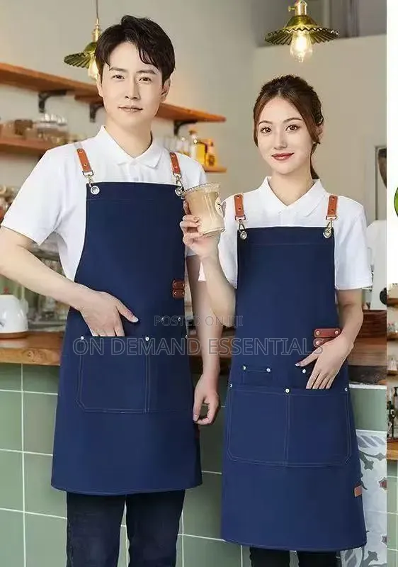 Chef Apron With Pockets and Leather Straps