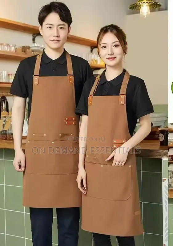 Chef Apron With Pockets and Leather Straps