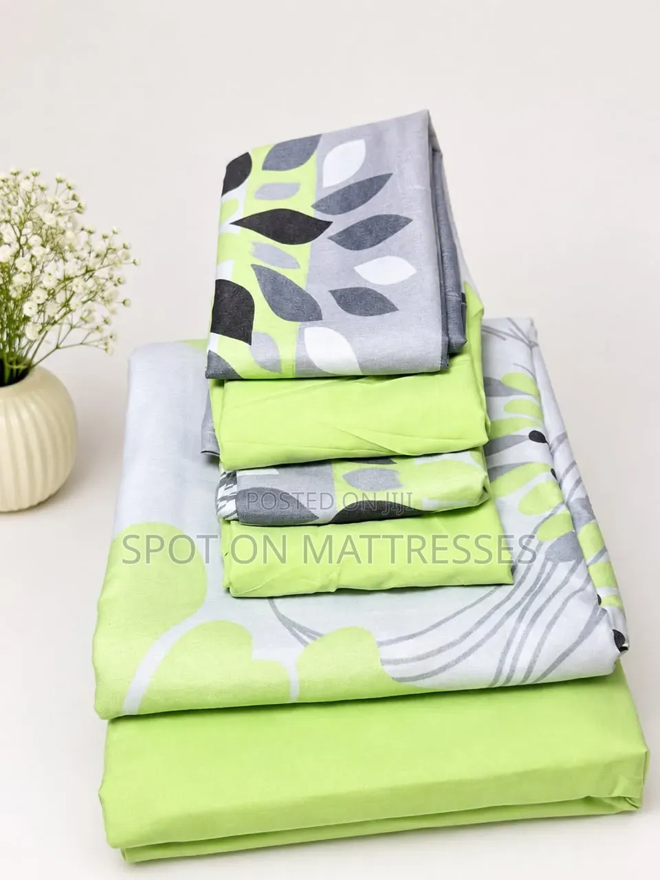 7X8 Cotton Bedsheets Mix & Match. 1 Flat, 1 Fitted, 4 Pillowcases.