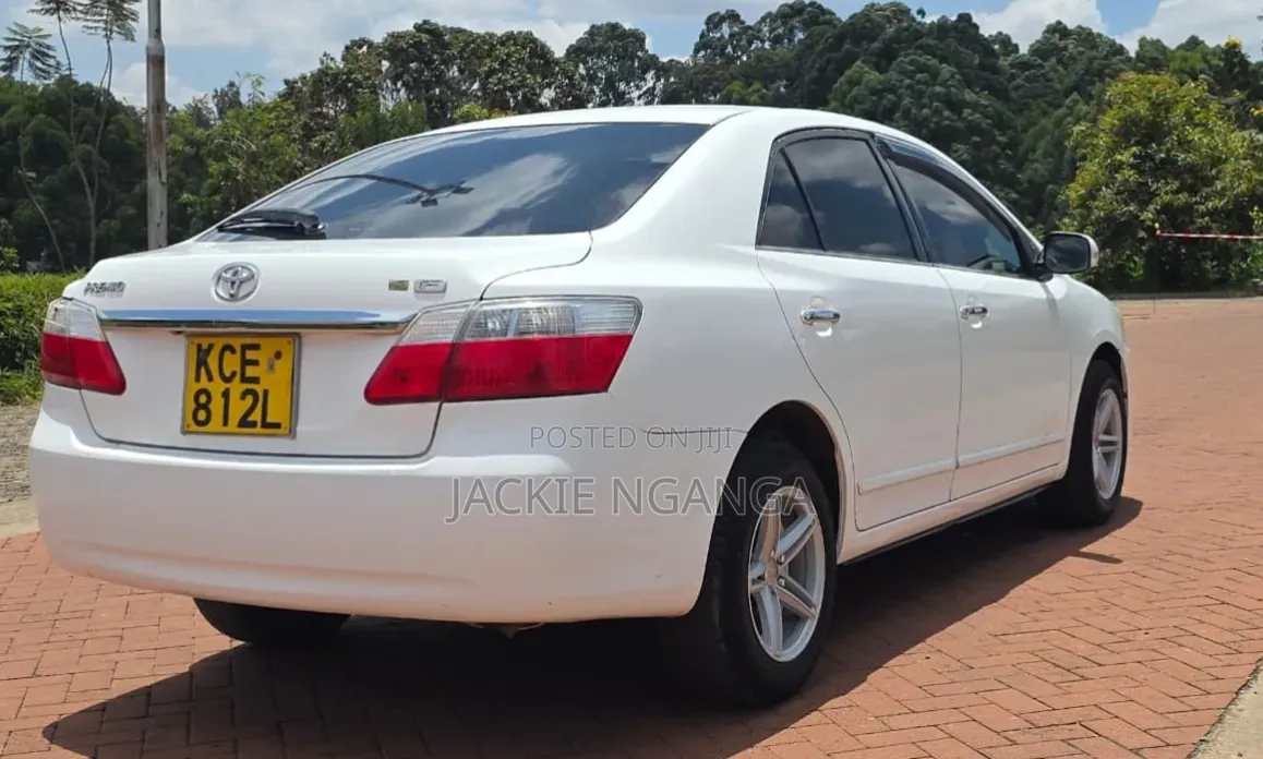 Toyota Premio 2009 White