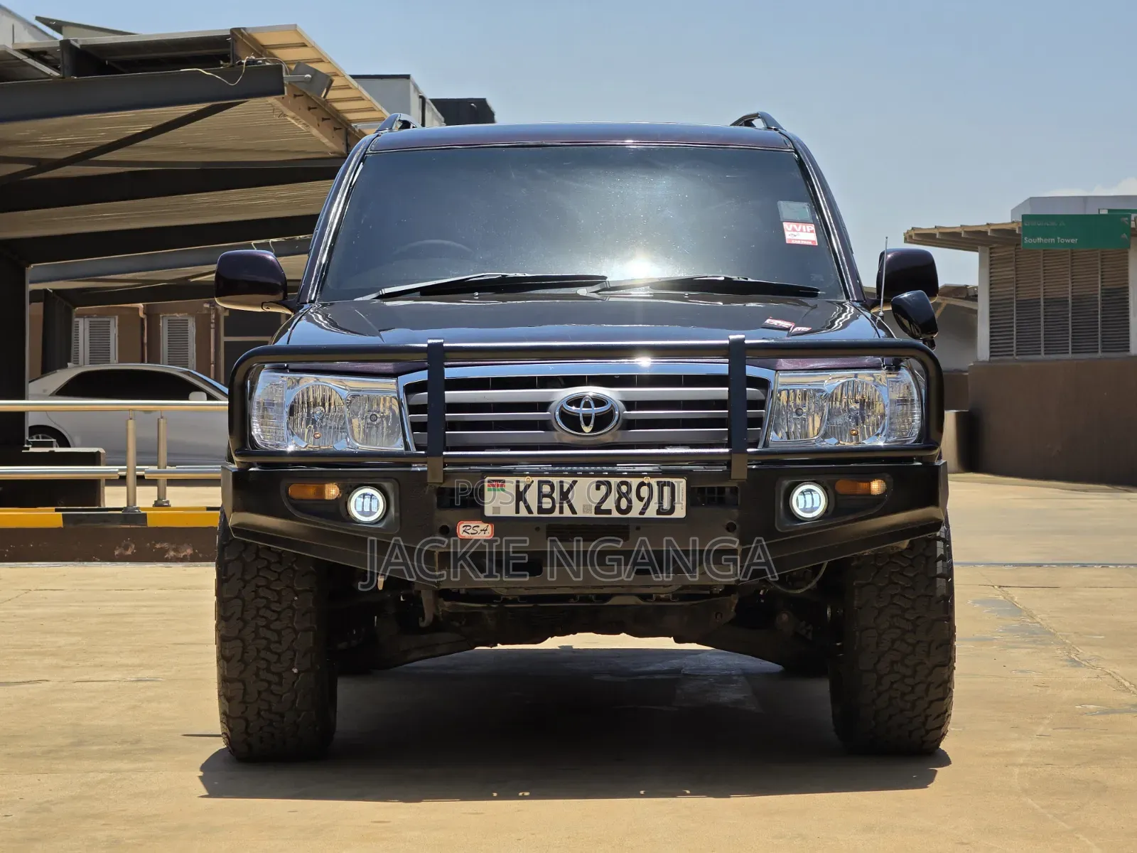 Toyota Land Cruiser 2005 Maroon