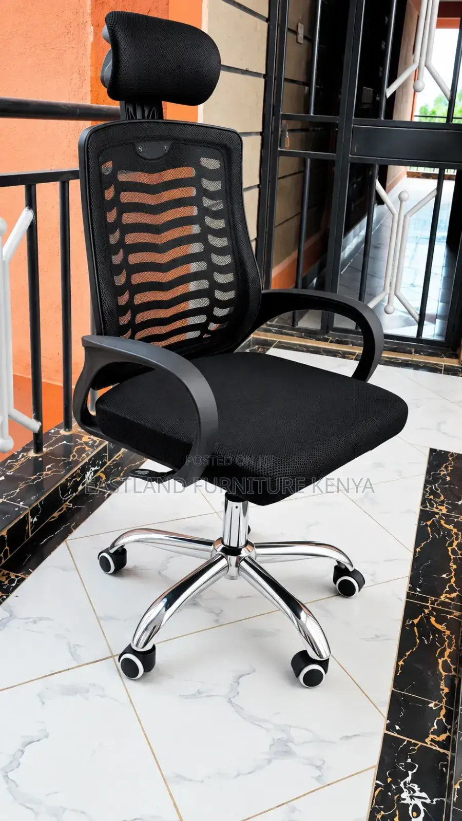 Ergonomic Mesh Office Chair | High-Back Executive Chair With Headrest