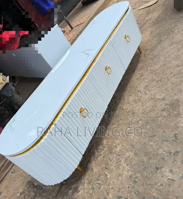 6ft Executive Ribbed TV Stand | Marble Top | Gold Handles | White