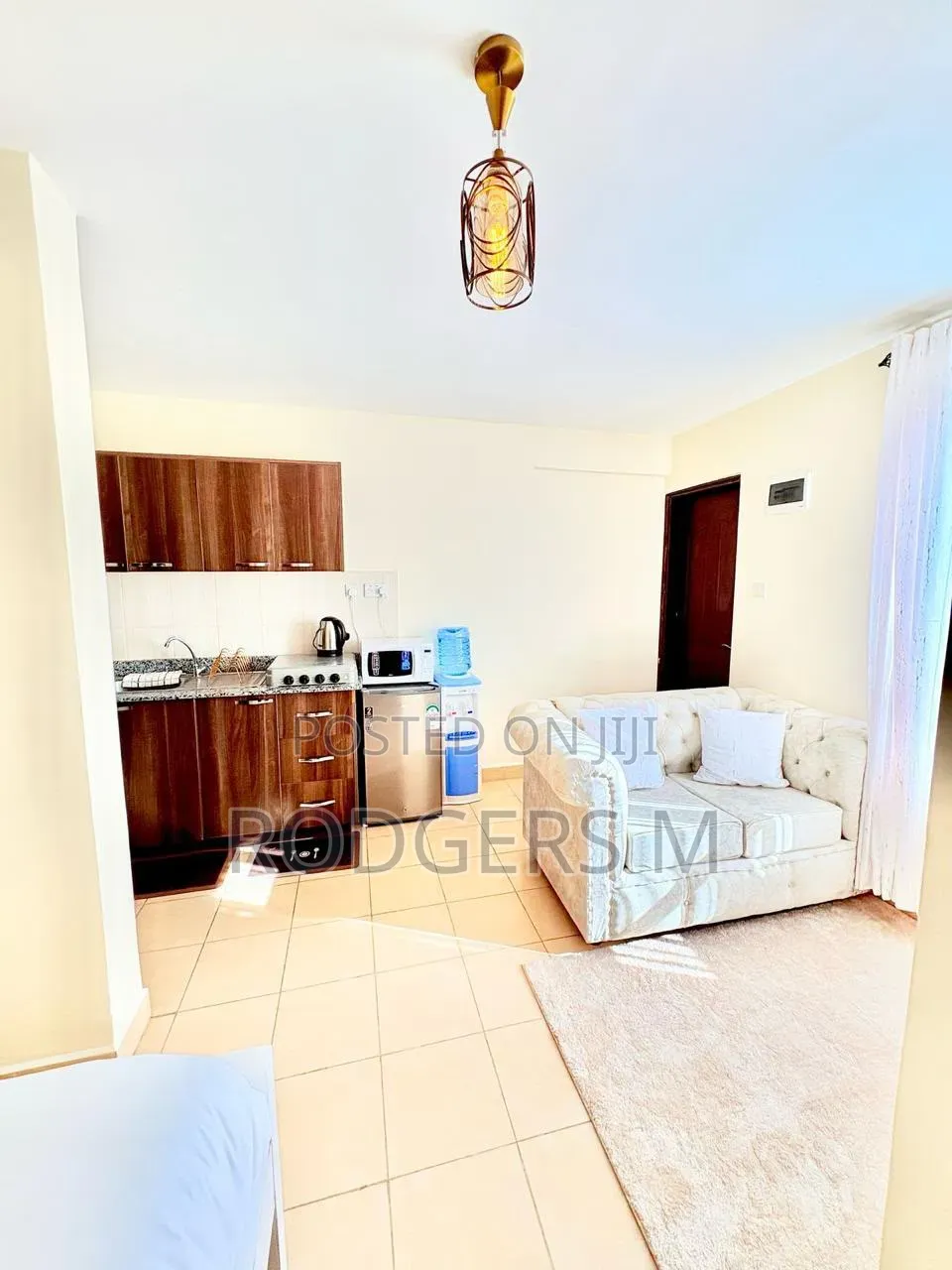 Furnished Studio Apartment in State House Area for rent