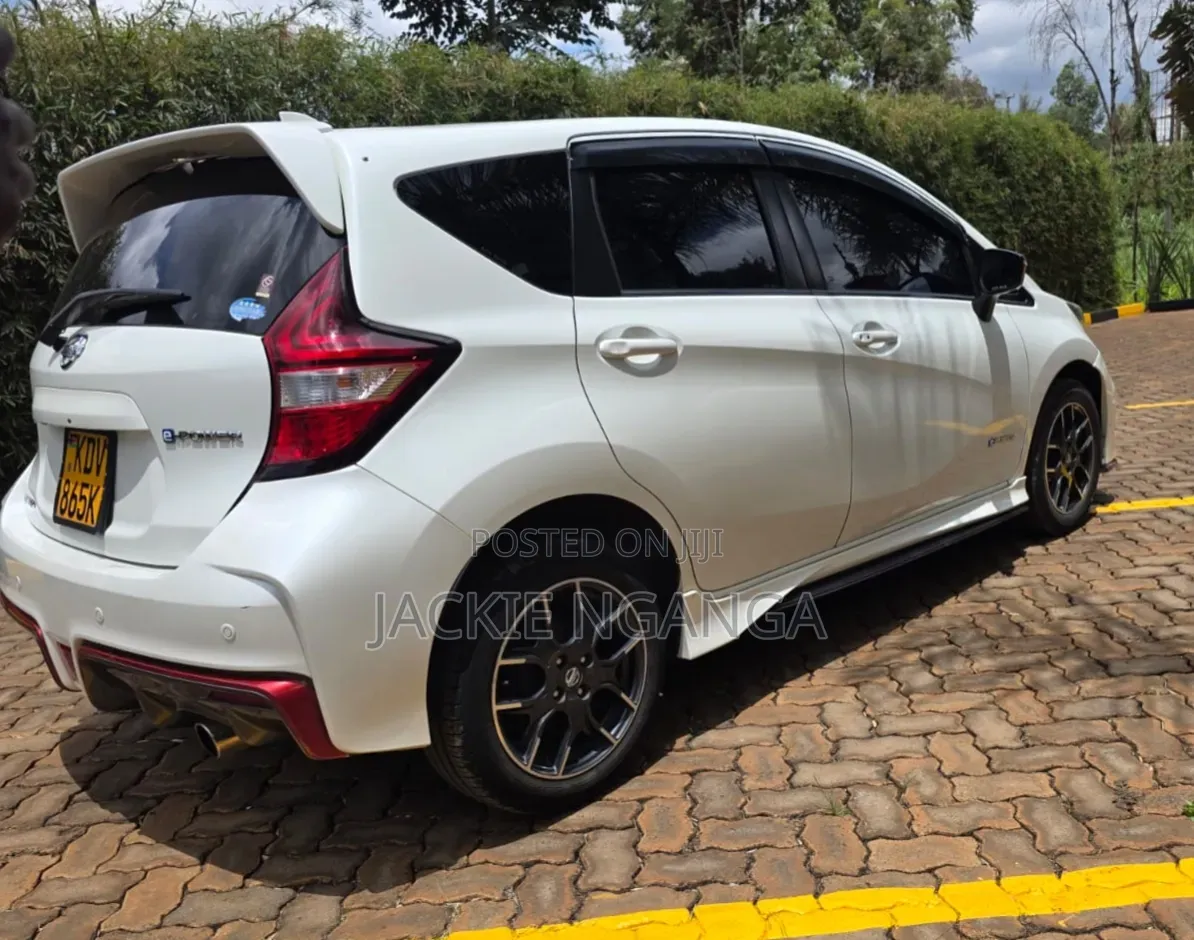 Nissan Note 2018 White