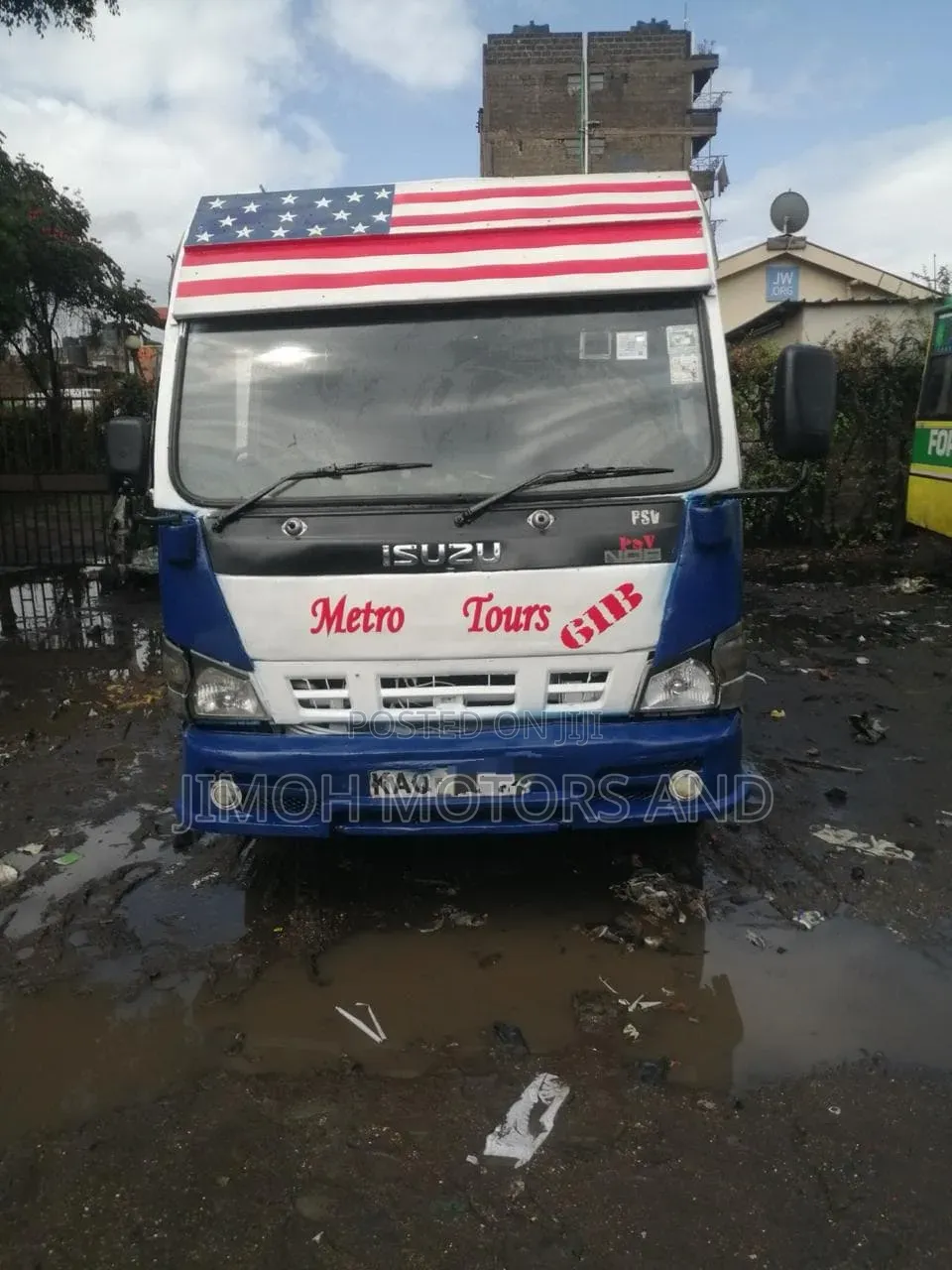 Isuzu NQR 2007 Blue