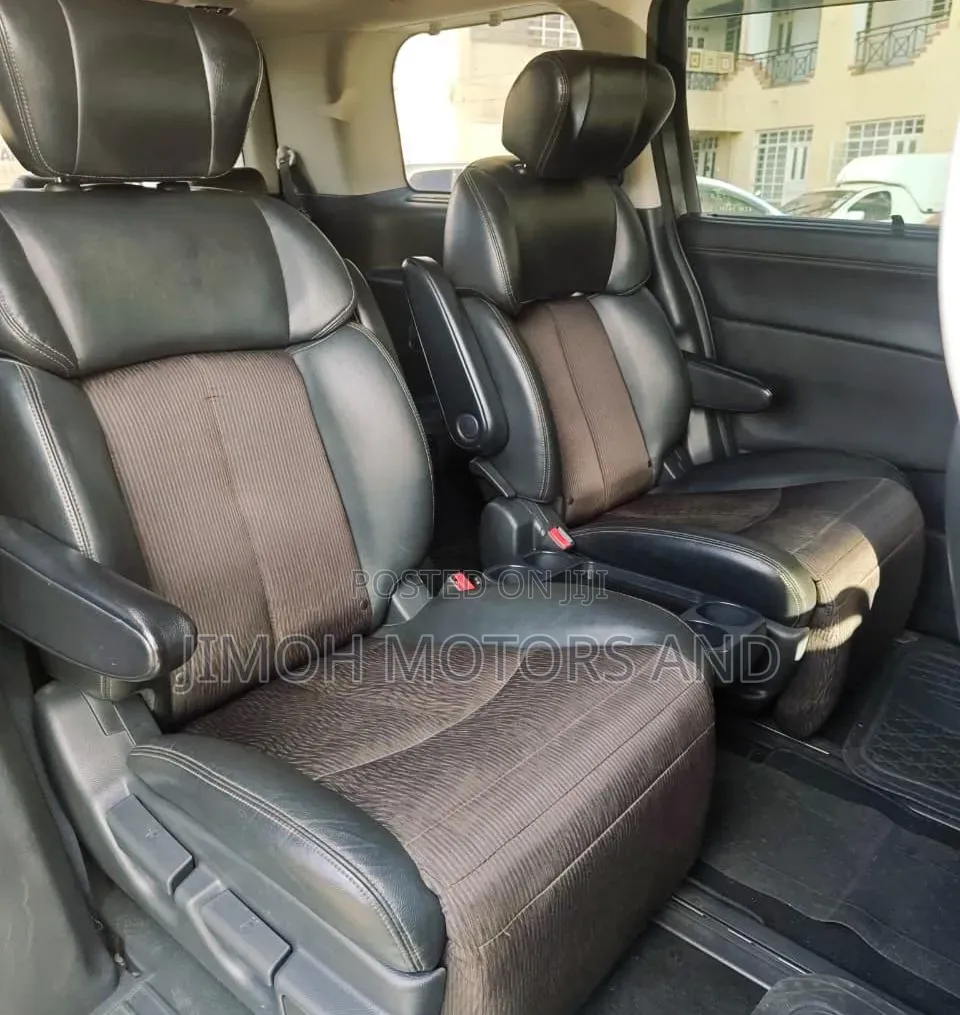 Nissan Elgrand 2017 Black