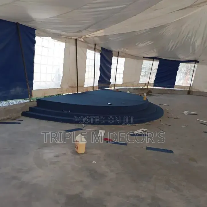 Quality 4mm Deep Blue Delta Floor Carpet for Church Pulpit