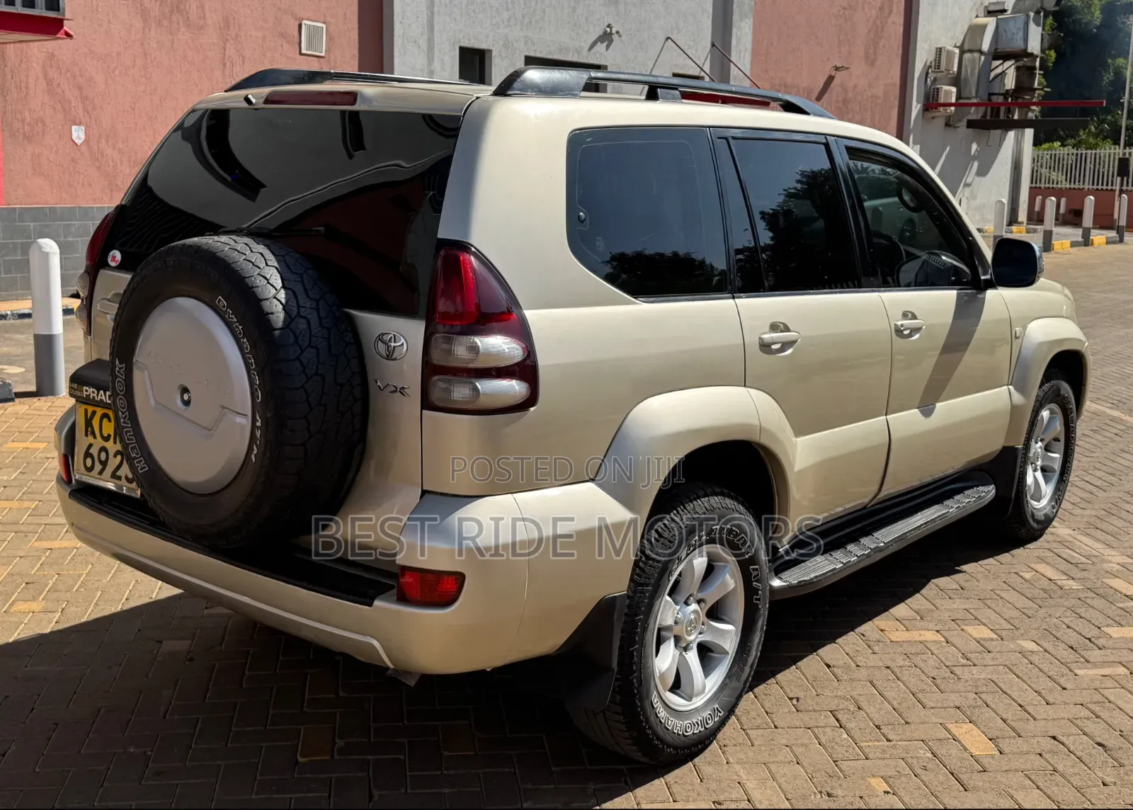 Toyota Land Cruiser Prado 3.0 D-4D 5dr 2008 Gold