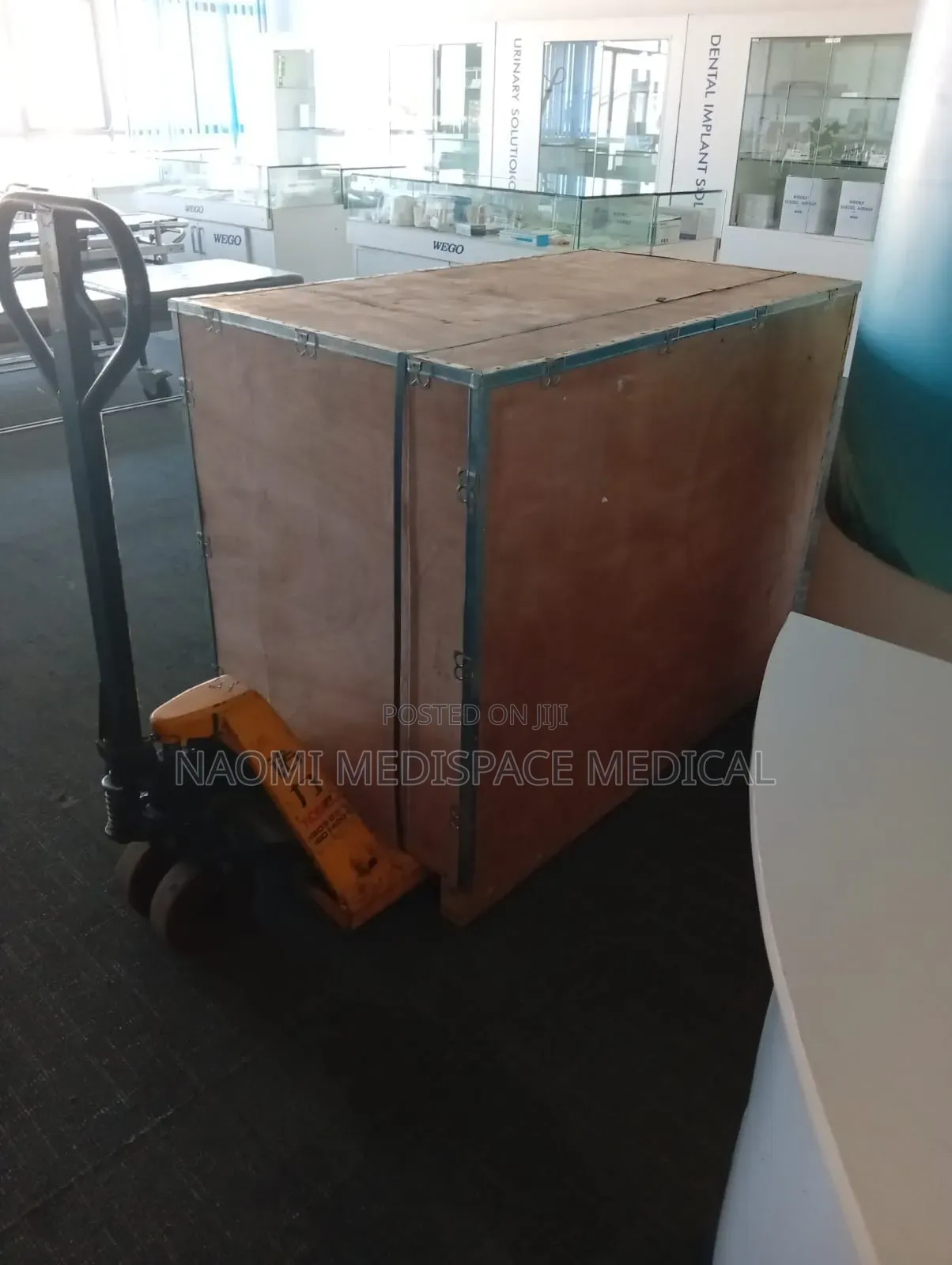 Heavy Duty, Durable, Manual Theatre Operating Table