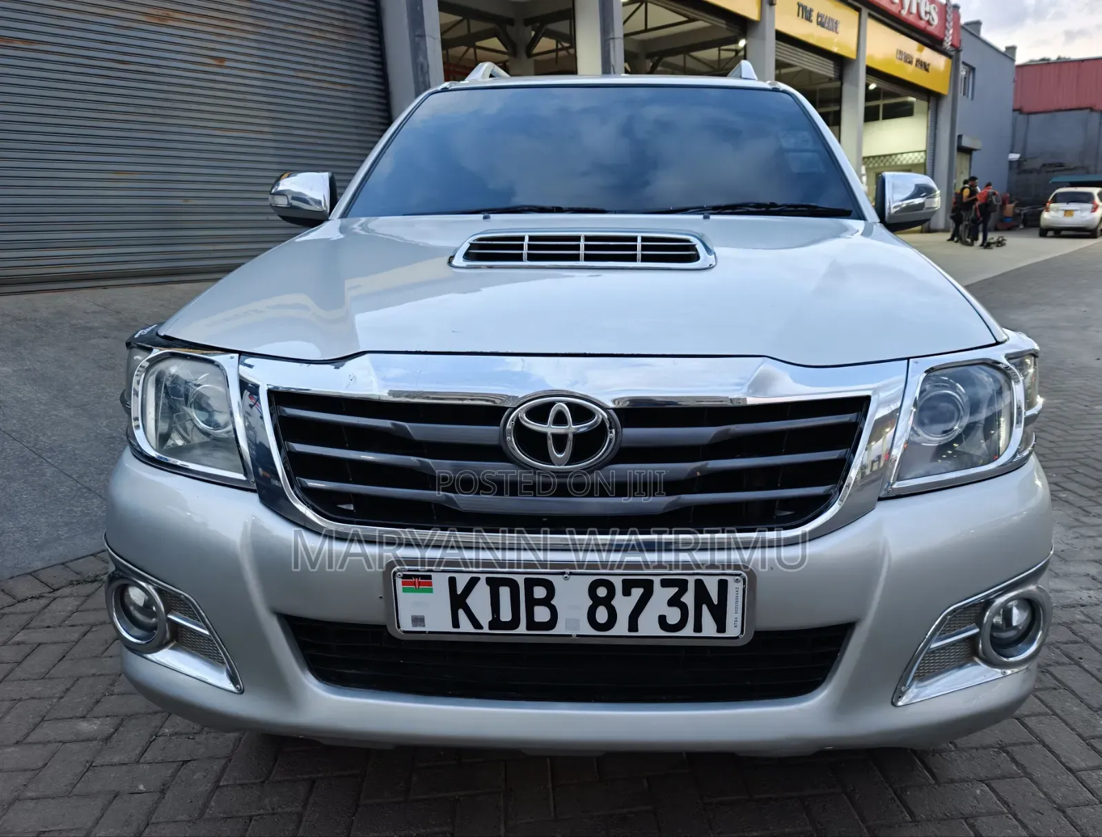 Toyota Hilux 3.0 D-4D 4x4 2013 Silver