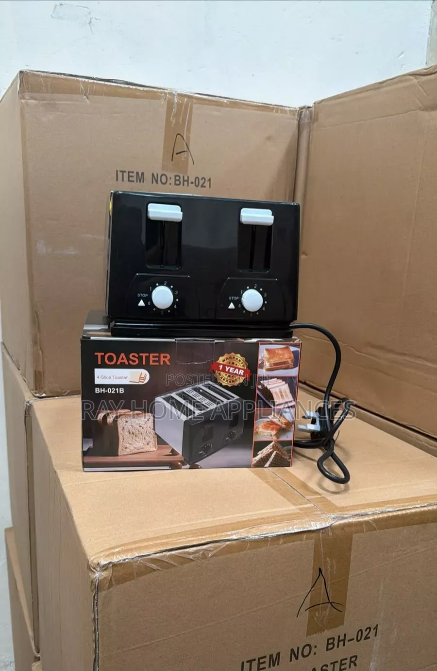 BH-021 4-Slice Toaster HeavyDuty Design 3-Pinplug Stylish Black Finish