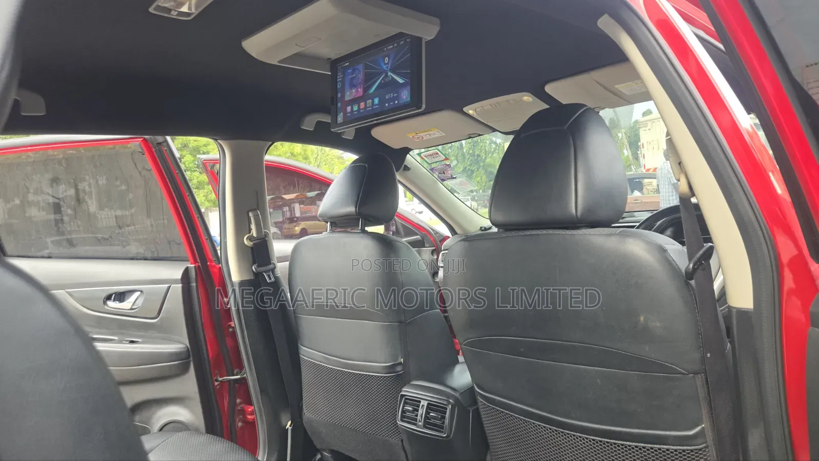 Nissan X-Trail 2.0 Petrol AWD 2015 Red