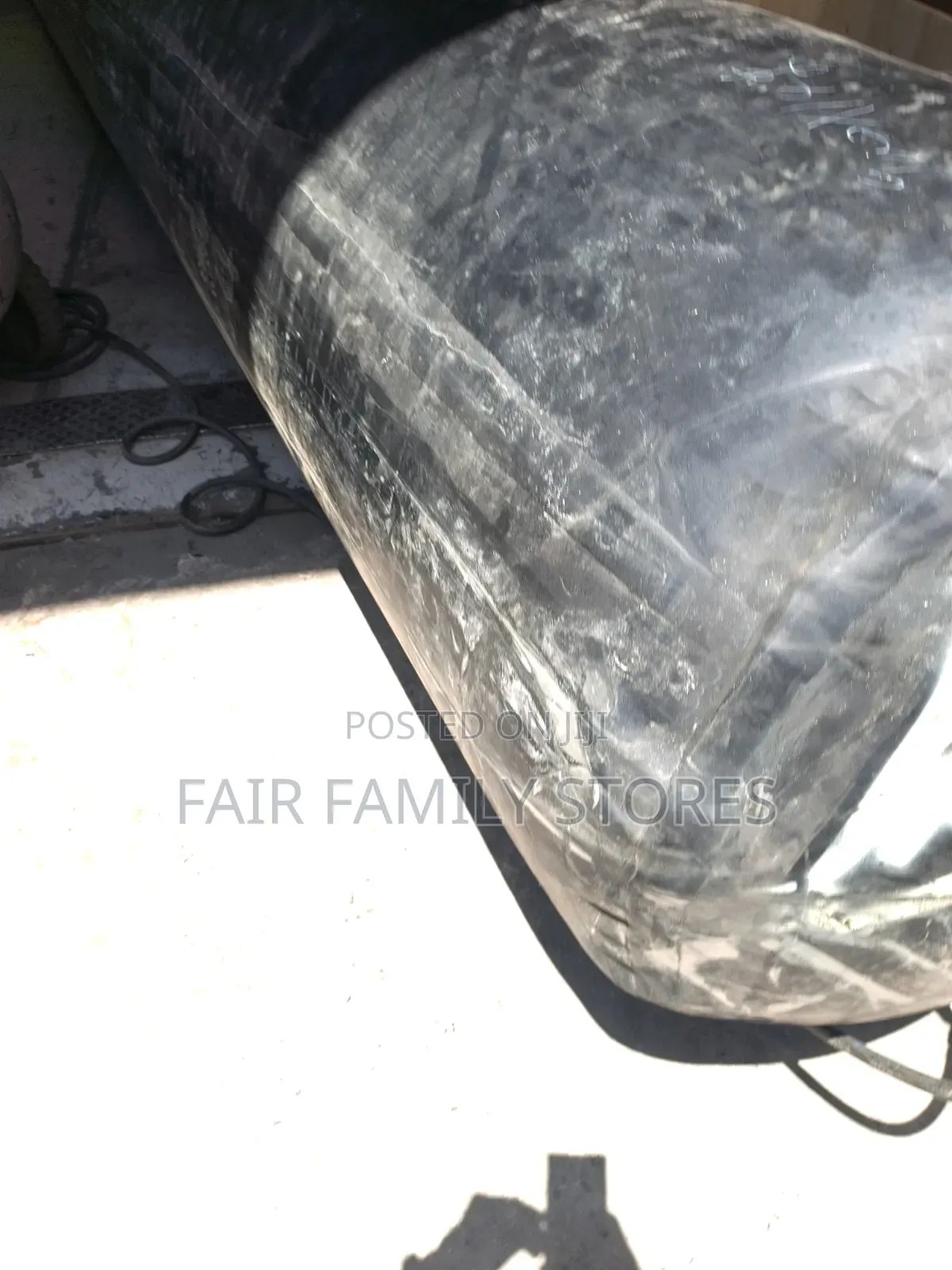 Heavy-Duty Rubber Balloon 900mm by 14m