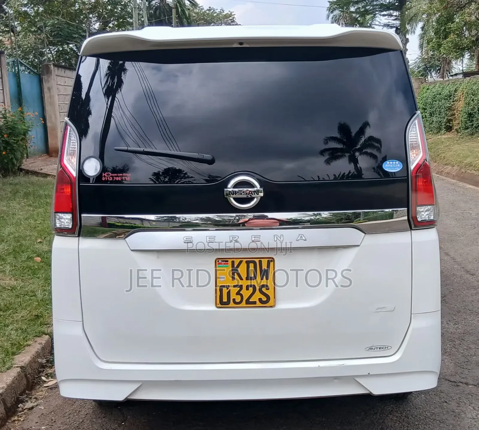 Nissan Serena 2018 White