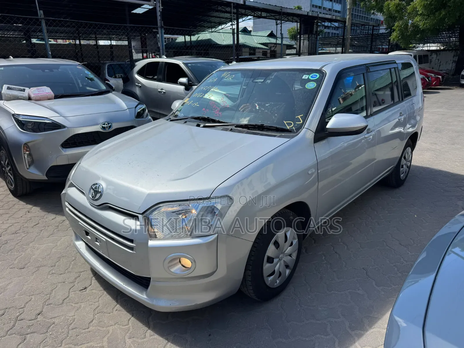 Toyota Probox 1.5 DX Comfort 2WD 2020 Silver