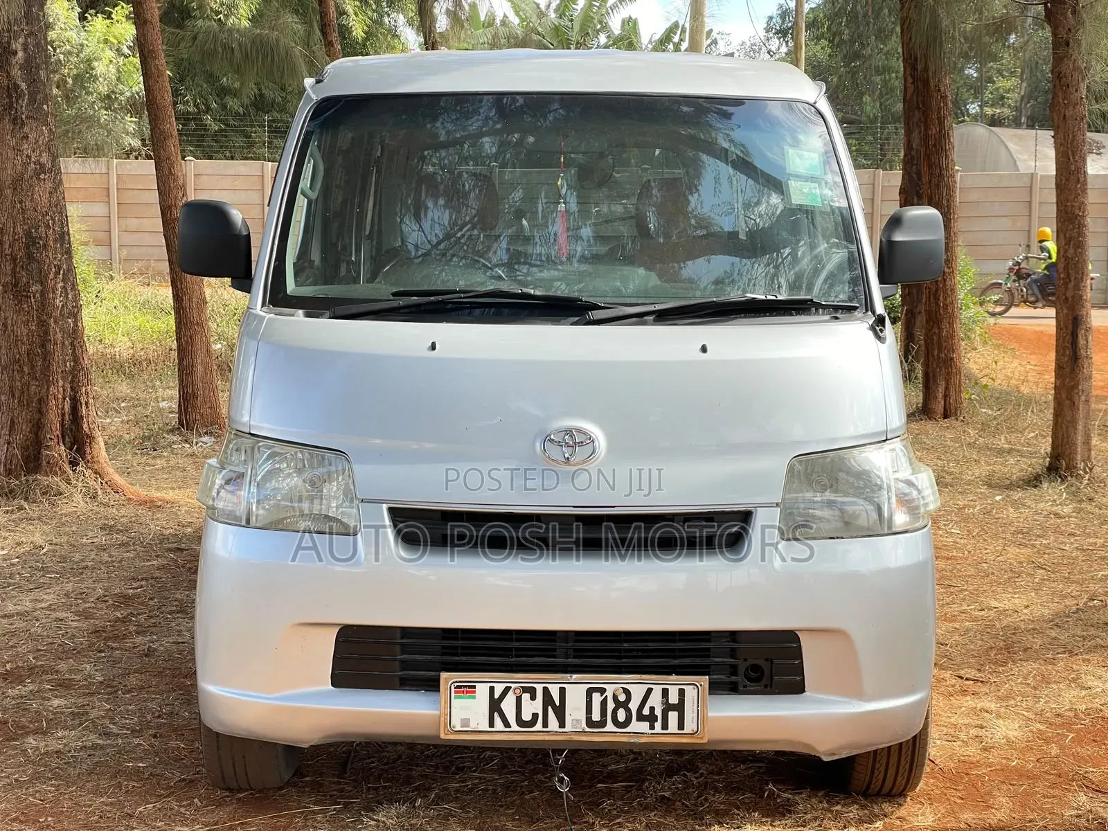 Toyota Lite-Ace 2011 Silver