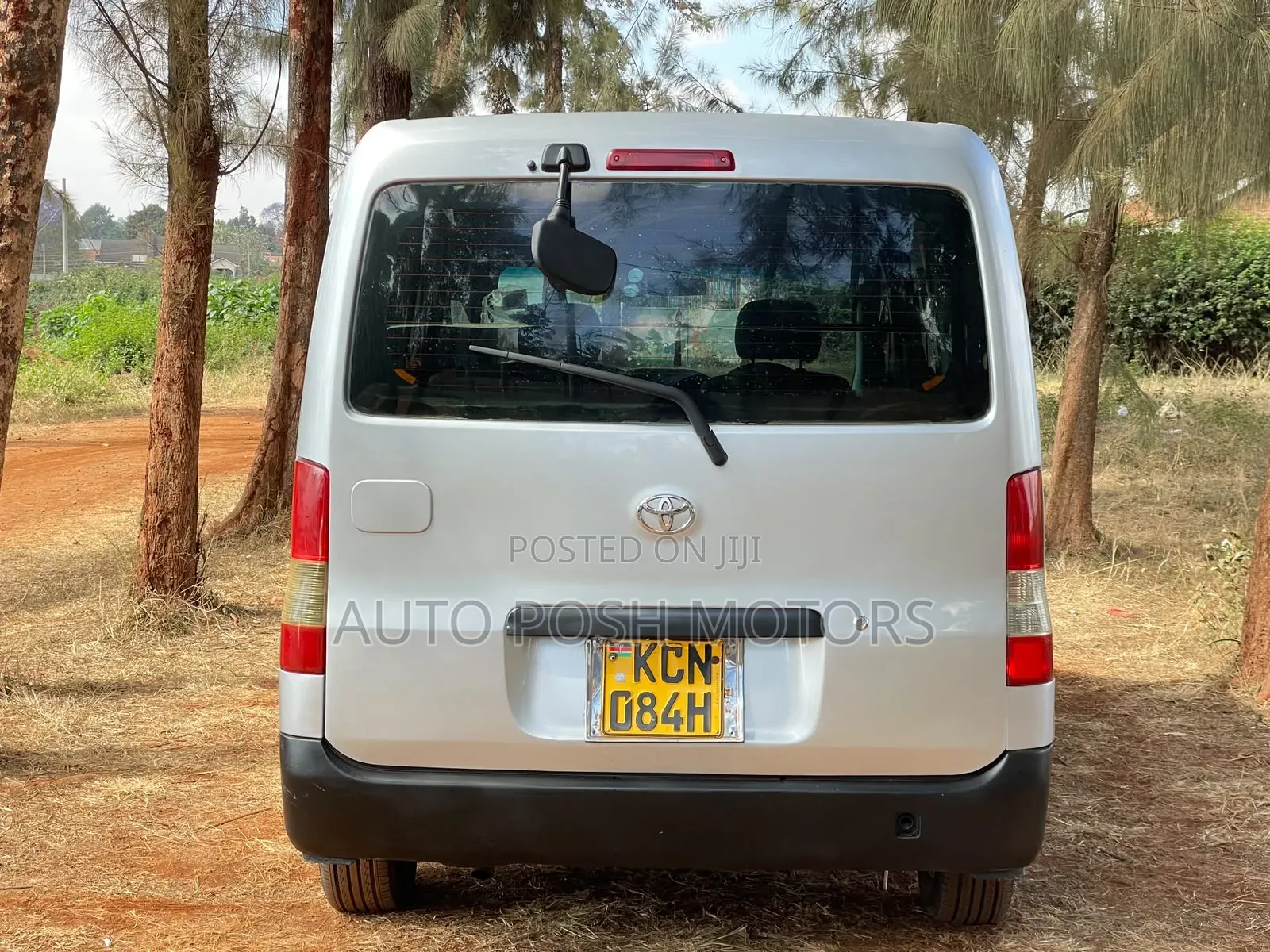 Toyota Lite-Ace 2011 Silver