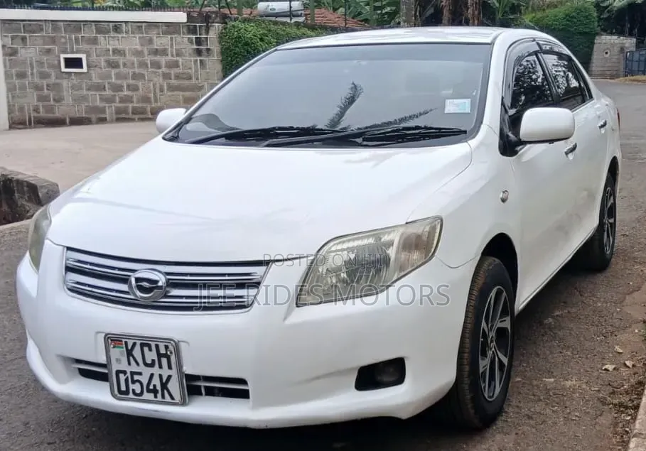 Toyota Axio 2009 Off white