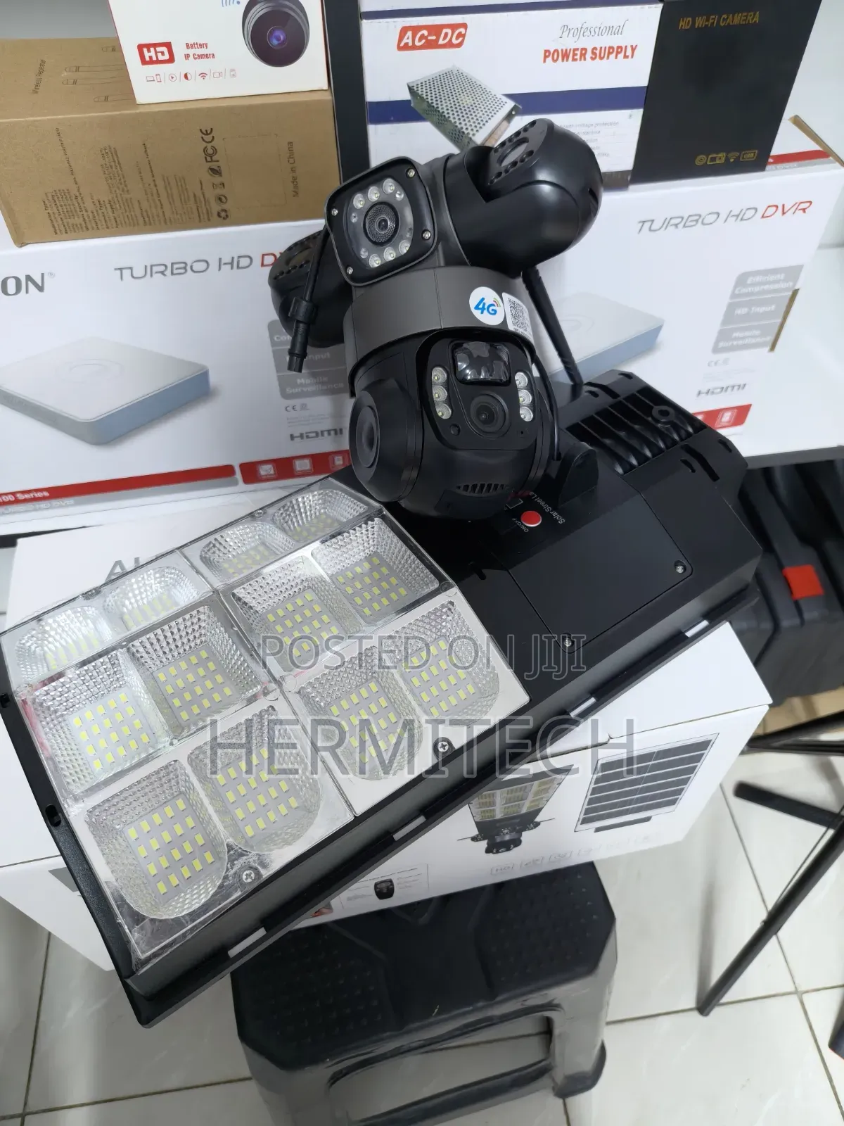 300W Triple-Lens 4G CCTV for Business Premises