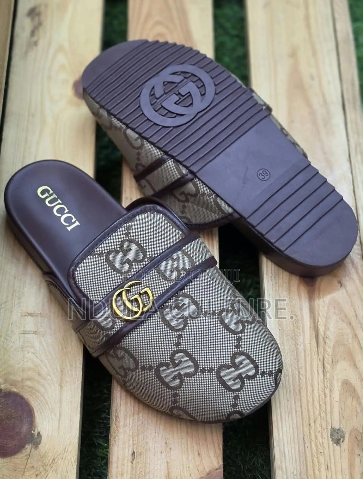 Gucci Slip~ on Mules