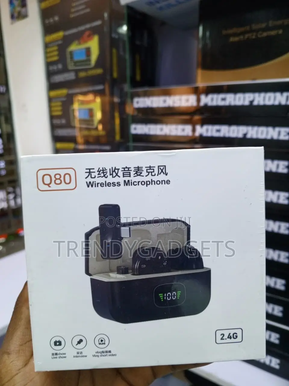 2 in 1 Wireless Lapel Microphone for Android iPhone Recording
