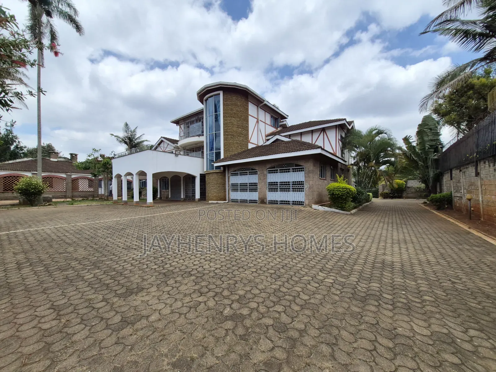5bdrm House in Runda for rent
