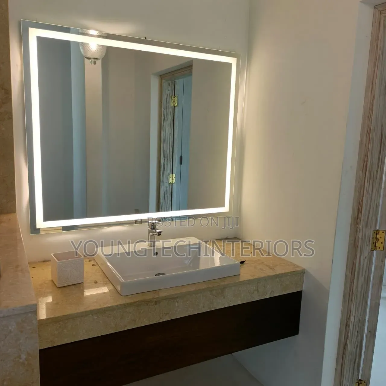 Bathroom and Dressing Mirrors