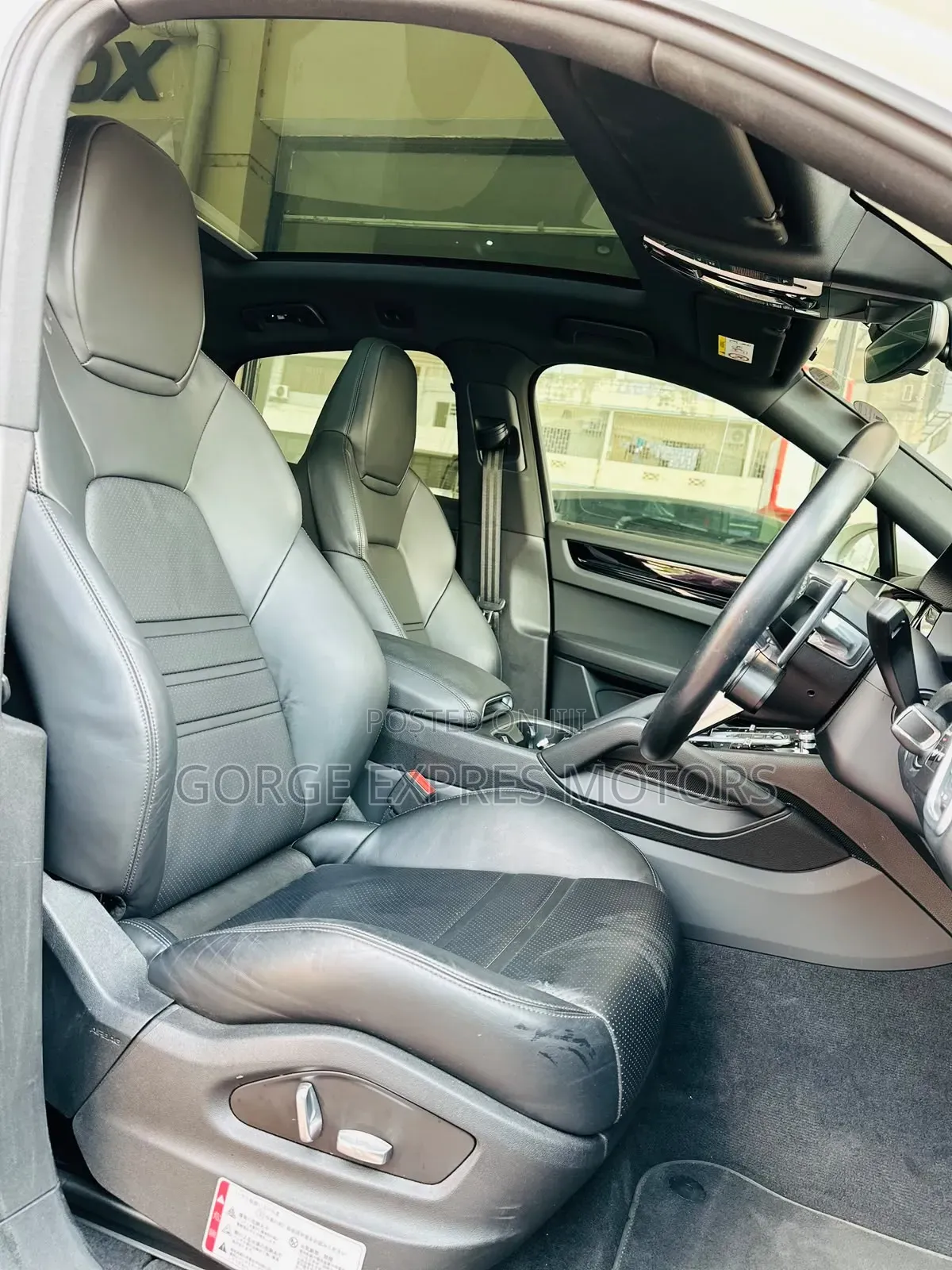 Porsche Cayenne S AWD 2020 White