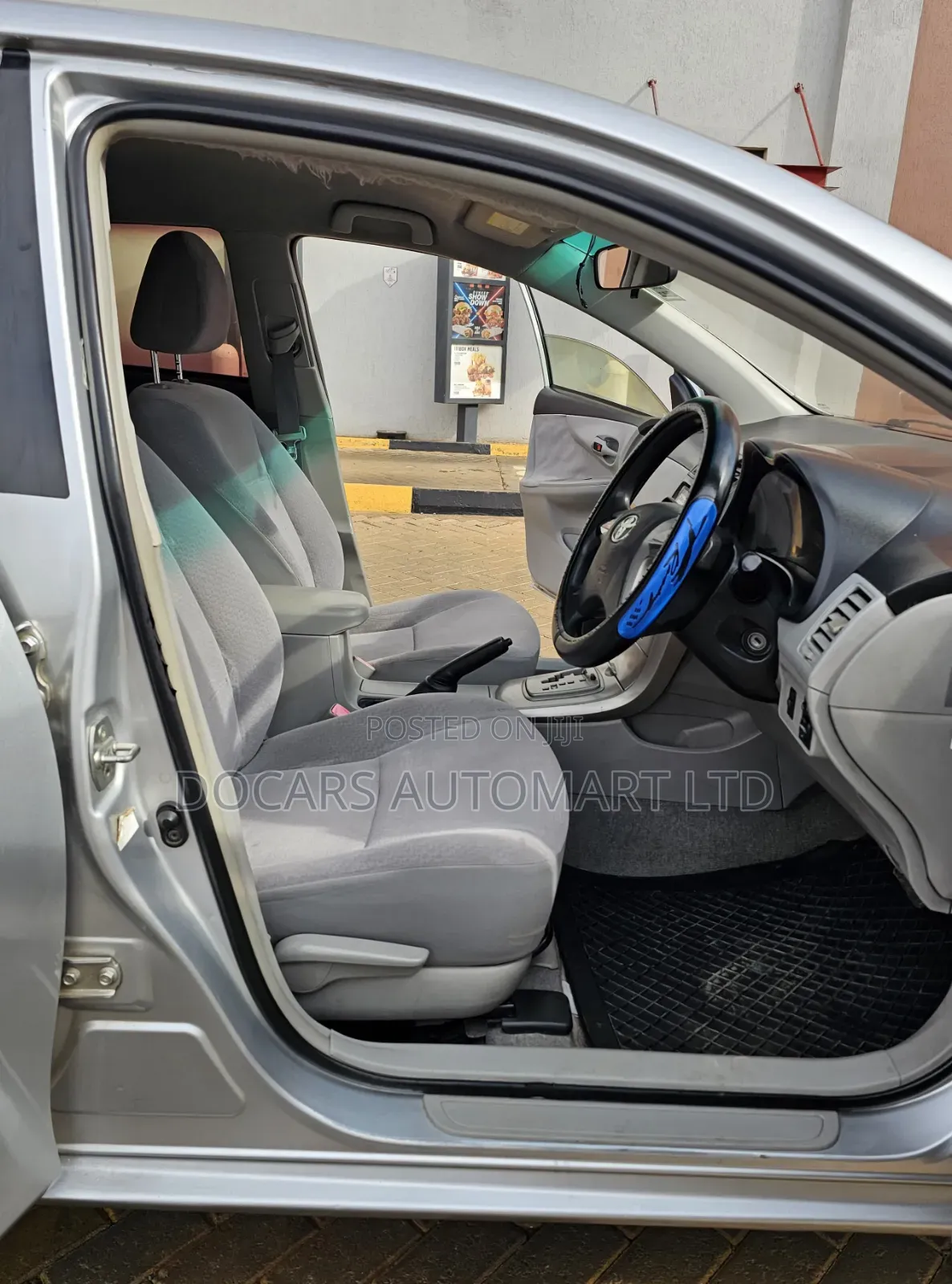 Toyota Axio 2011 Silver