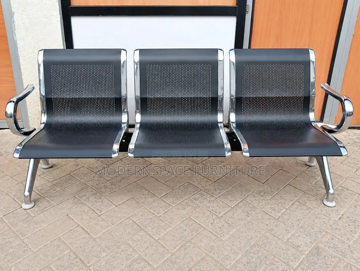 Black 3-Seater Waiting Bench