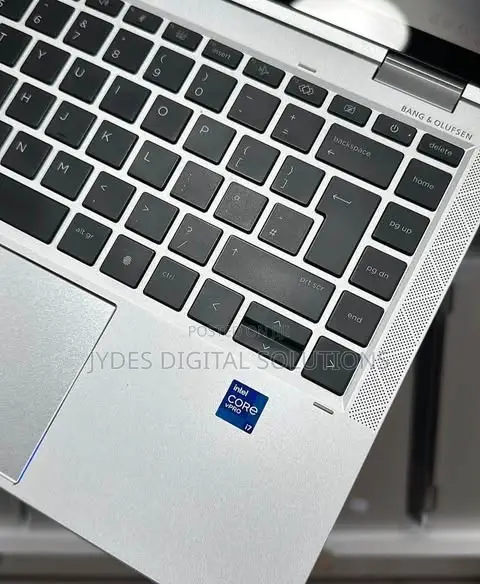 Laptop HP EliteBook 1040 G8 16GB Intel Core i5 SSD 256GB