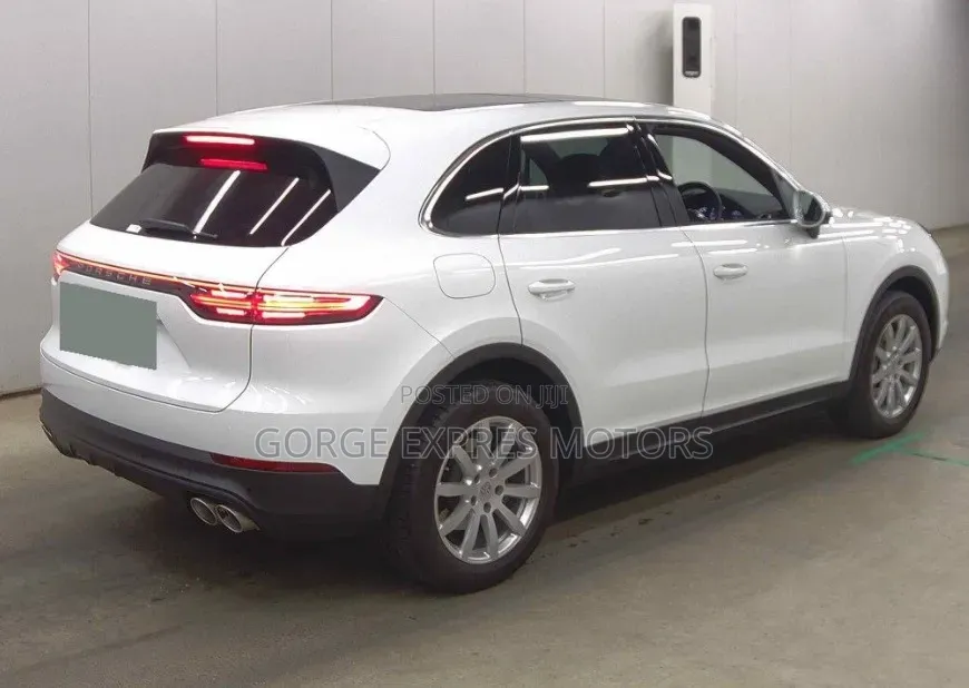 Porsche Cayenne S AWD 2020 White