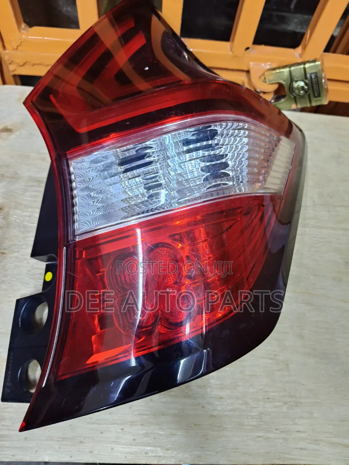 Nissan Note 2017 Backlight