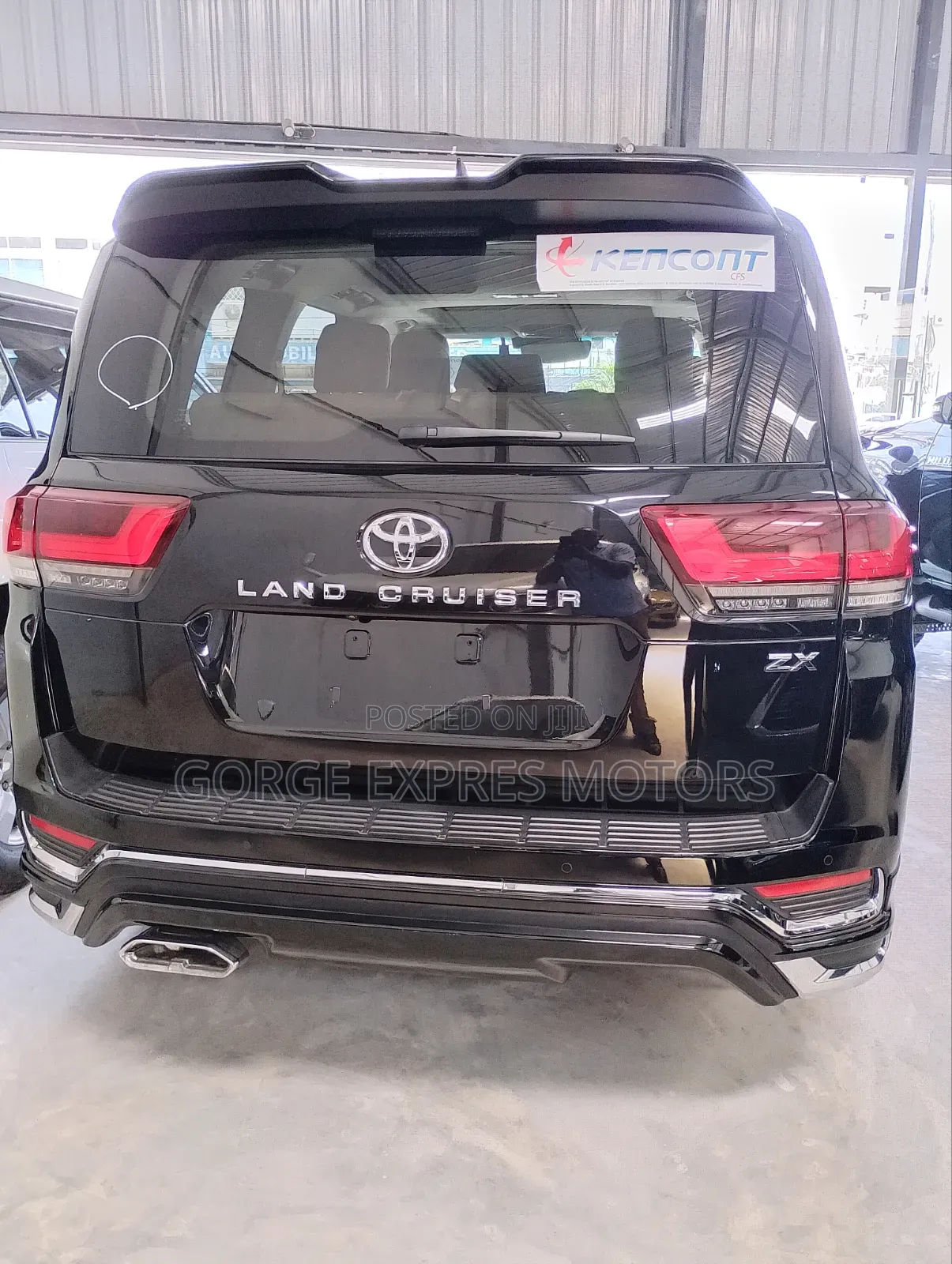 Toyota Land Cruiser 2023 Black